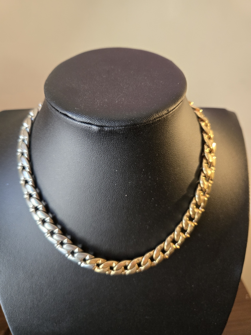 Two-Tone Chain Collar Necklace - Gold and Silver